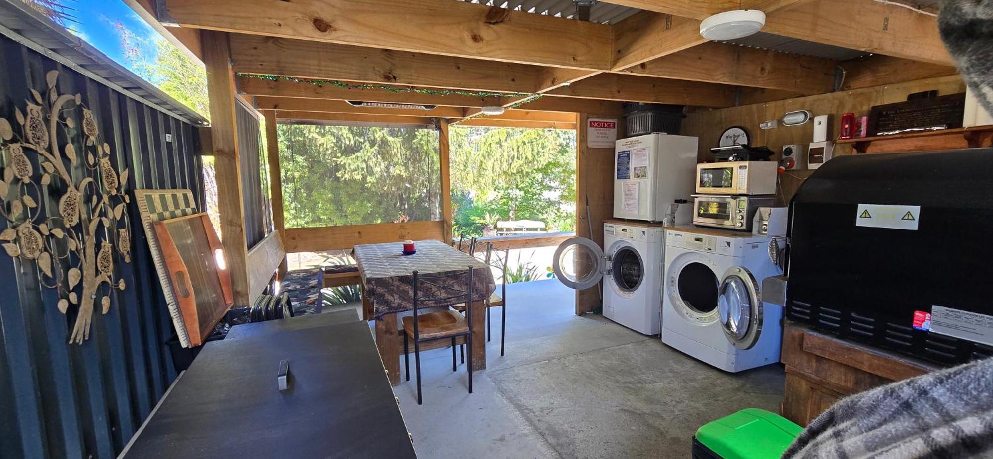 The Rocks Chalets Takaka Bagian luar foto