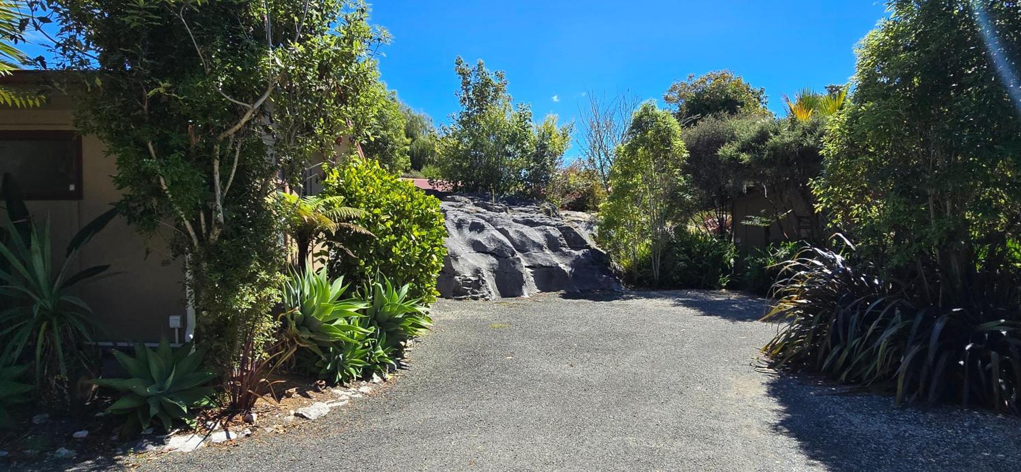 The Rocks Chalets Takaka Bagian luar foto