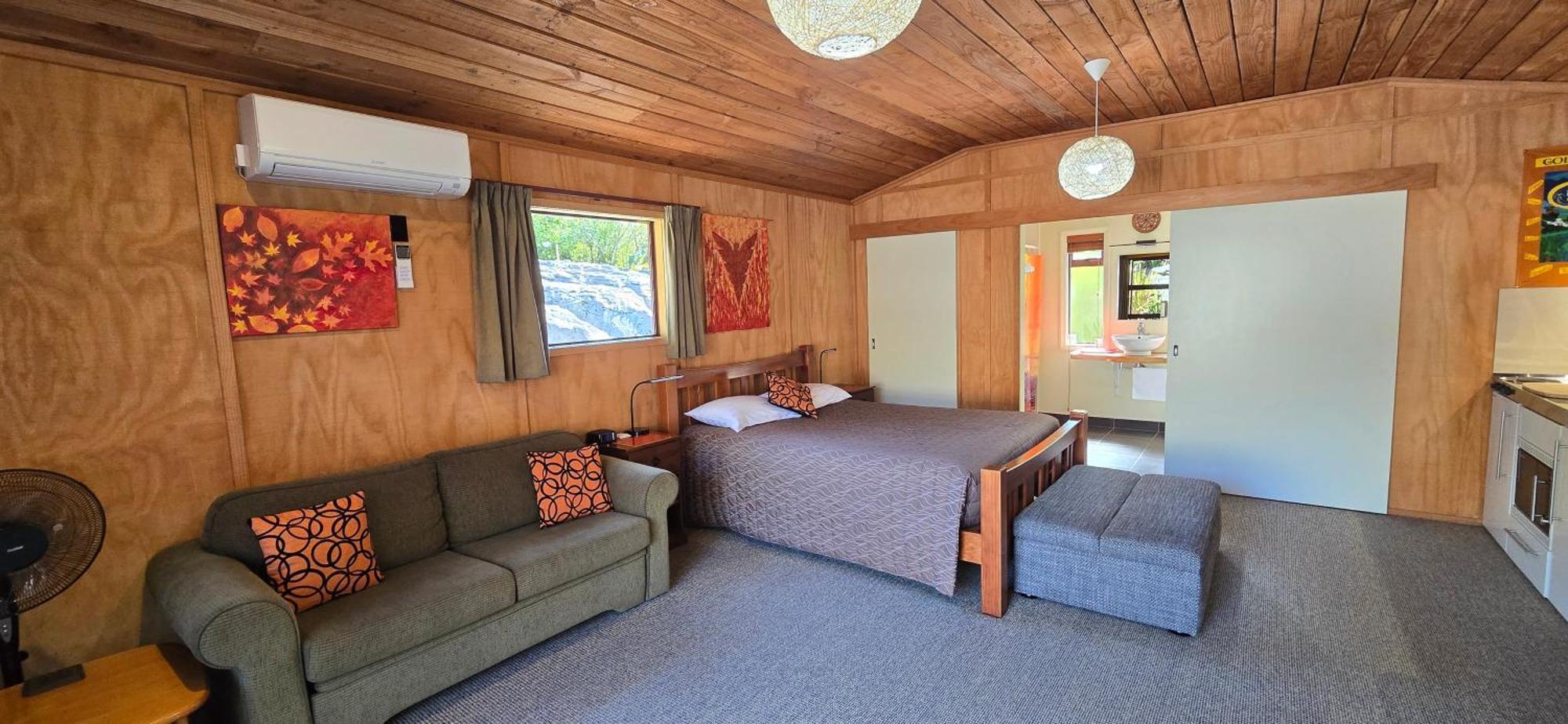 The Rocks Chalets Takaka Bagian luar foto