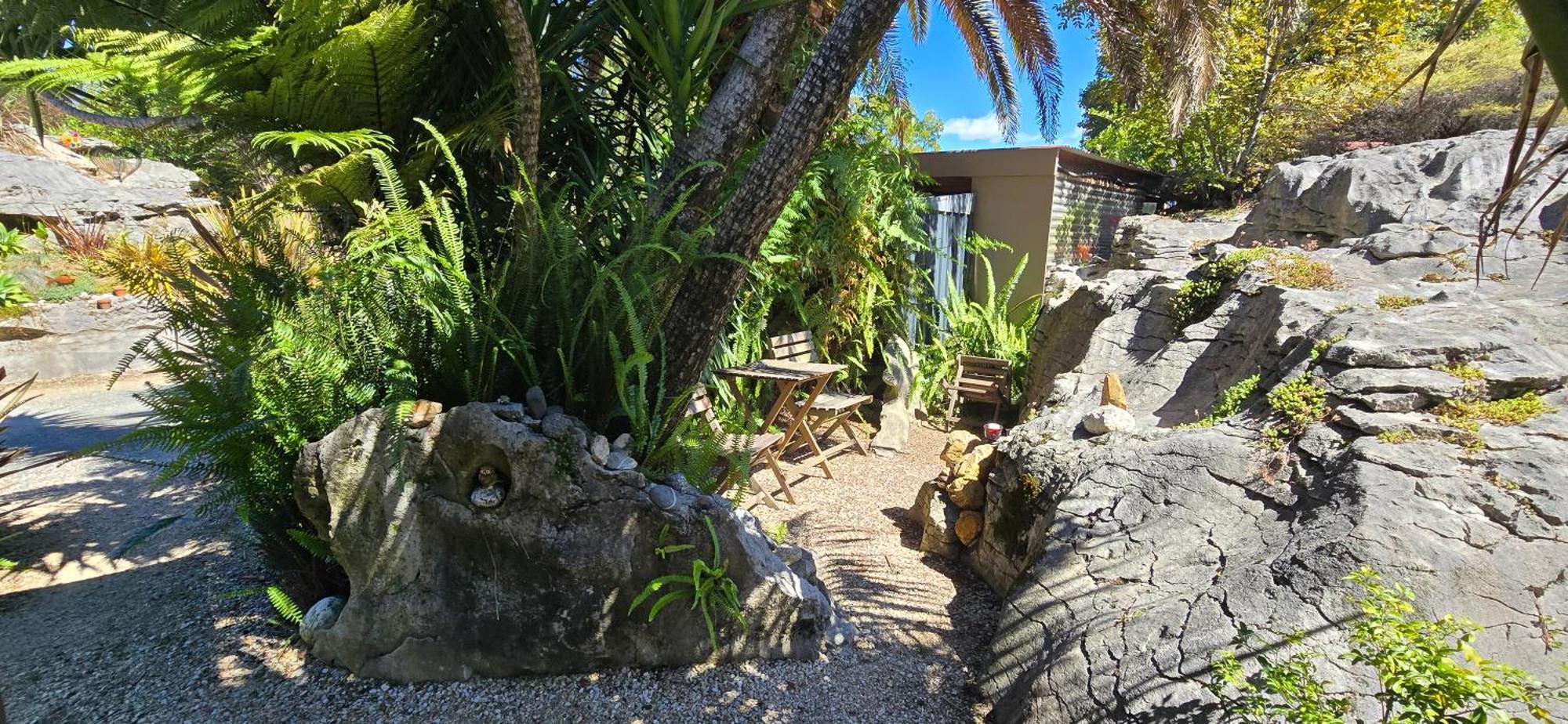 The Rocks Chalets Takaka Bagian luar foto
